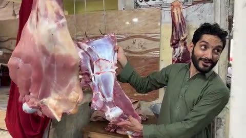 🇵🇰 Karkhano Market Peshawar, Pakistan - 4K Walking Tour & Captions