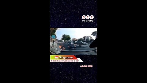 #Singapore #Sinkhole #ExtremeWeather #ClimateChange #weather #climate #anomaly #climatechange