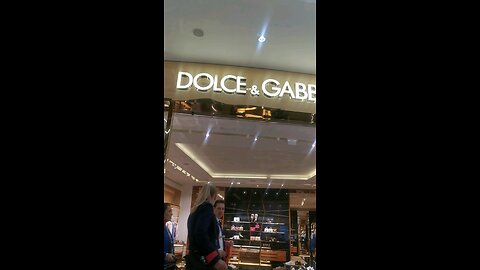 Duty free shopping in Rome
