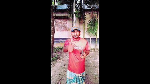"জীবন ধাক্কায় ভর্তি, তবু হাঁটতে হয়"