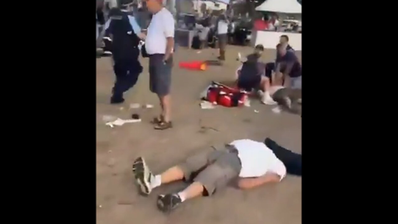 9/11 STRIKES OZ - BONDI BEACH MASSACRE CRISIS ACTORS EXPOSED