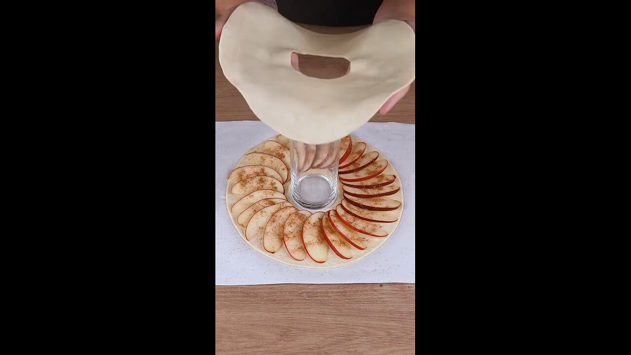 Whenever I make apples like this, everyone asks me for the recipe #cooking