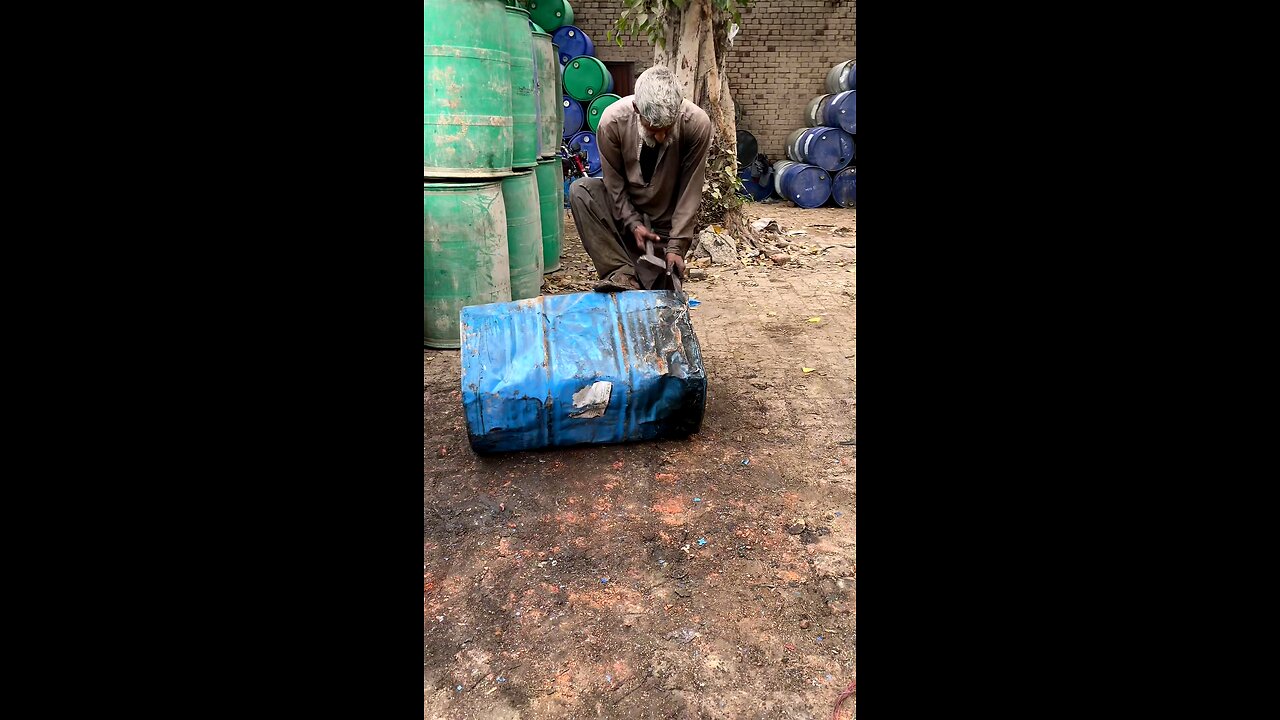 old hard work iron sheet into drum