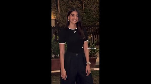 😘🔥Hot Indian stars 😍💦 Hot girl 💕😘 😘🔥Hot girl 💕😘Steamy hottie 😍💦Sexy girls 💦🥵Hot Bollywood actors