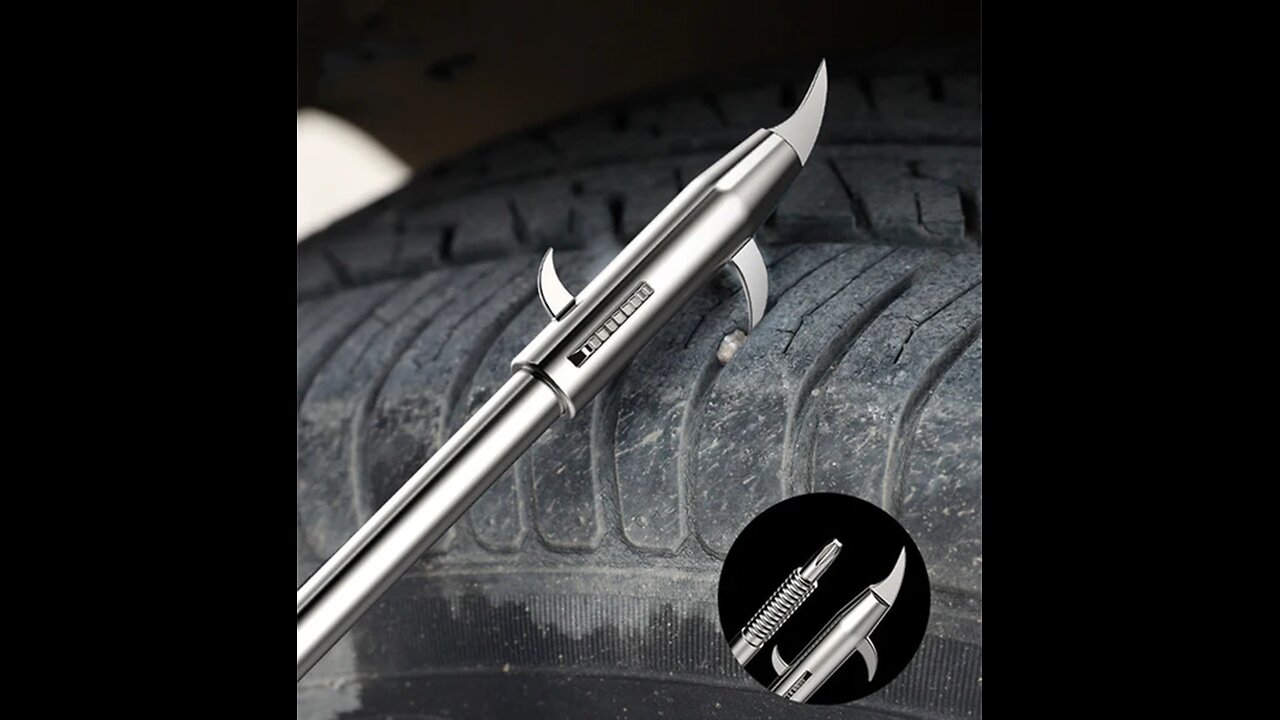 Multifunctional Tire Clearing Hook