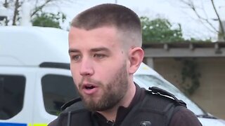 #English , #police , looks more like, #IDF , hairstyles