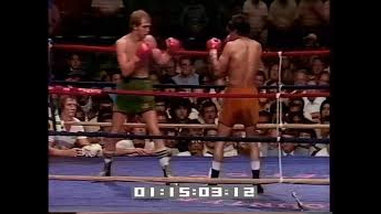 José Pipino Cuevas vs Randy Shields - Jul 30 1979 - International Amphitheatre, Chicago, IL