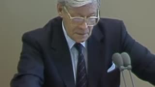Helmut Schmidt zu seinen Erlebnissen im 2 Weltkrieg. Einer der intelligentesten Politiker den...