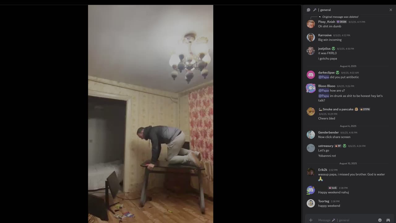 papaonwing setting up his pc bleds!