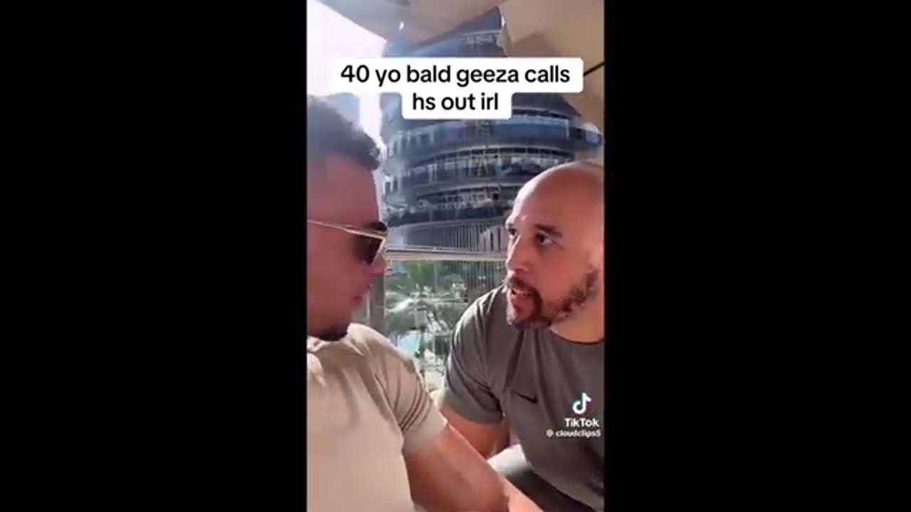 HSTIKKYTOKKY gets pressed by CRYPTO SCAMMER in DUBAI via @RAWZONE @Harrison_Sullivan ​