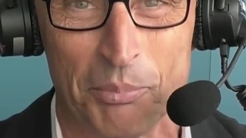 🤣🏏 One of the Funniest Cricket Moments Ever! | FunFM