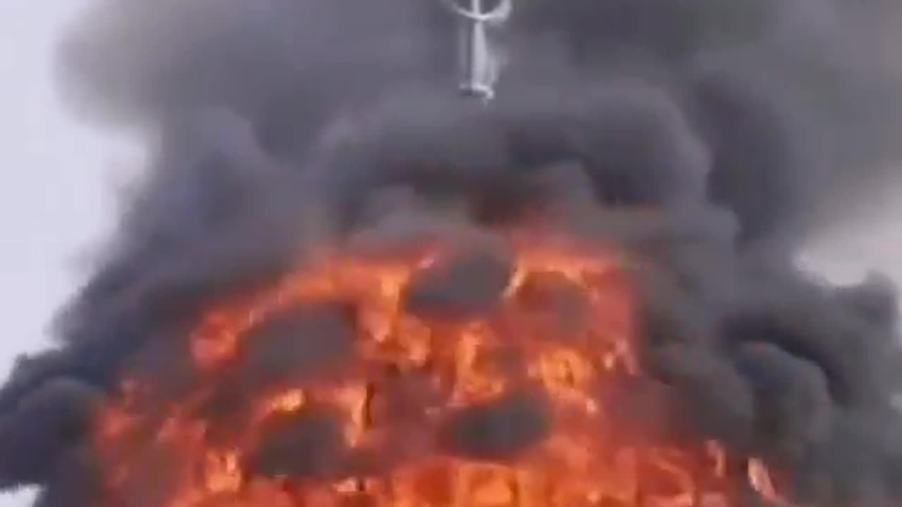 SPAIN: Scenes of the Piera Mosque in Barcelona being burnt down.