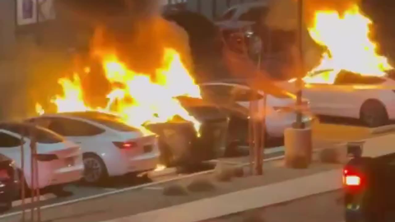 Las Vegas - domestic terrorist set ablaze several Tesla vehicles