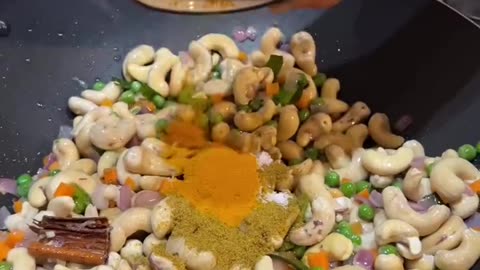 Cashew curry