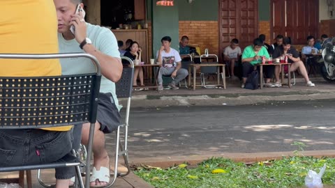 Coffee, Conversations, and Café Culture – Jainden Vlogs p14