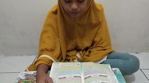 Recitation of Surah Al-‘Alaq: The First Revelation