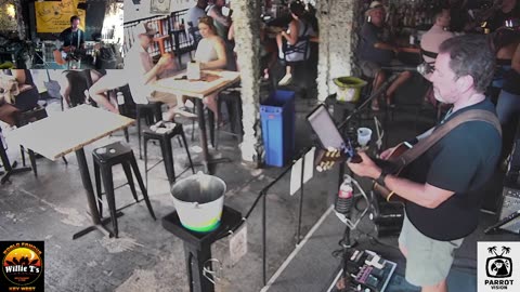 LIVE Music Everyday!
