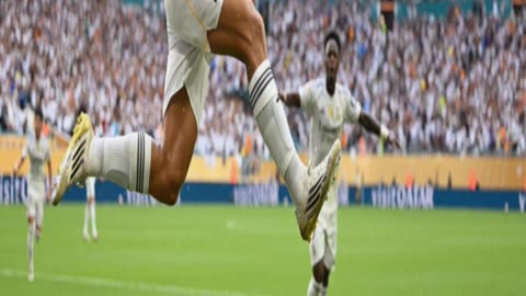 Gonzalo_heads_Real_Madrid_past_Juventus_and_into_C_d4f8c010_20250702025856