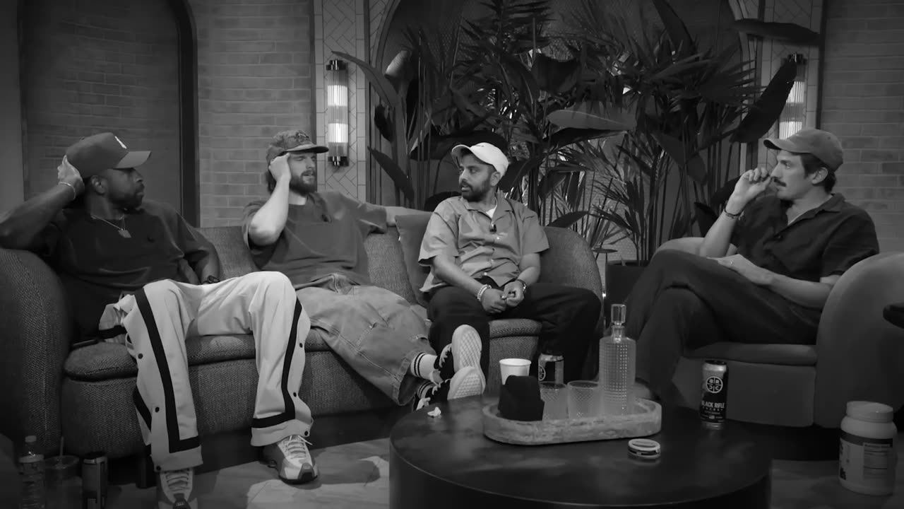 Andrew Schulz Is Spiralling Out of Control (1080p)