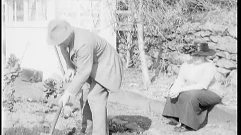 [PATHE NEWSREEL EXCERPTS] - [PATHE NEWSREEL EXCERPTS] - cbs-cbswwi-218