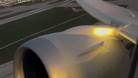 American Airlines Boeing B787 takeoff from Chicago O'Hare International Airport (ORD) to London