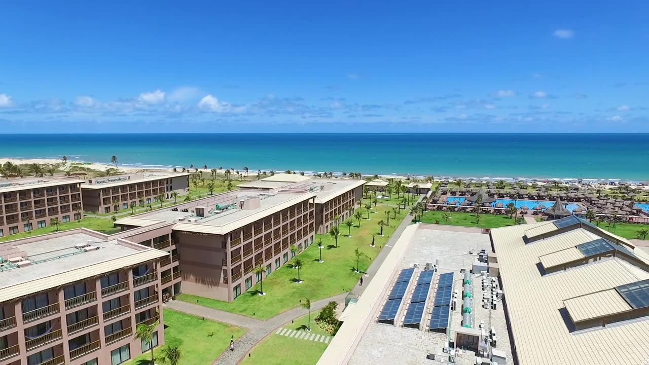 How Does La Croix Valmer Redefine Luxury Living on the Coast?