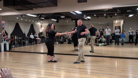 West Coast Swing @ Studio 22 with Wes Neese 20250416 220011499