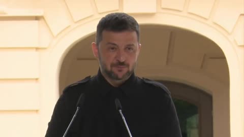 Ukrainian Attack on “Druzhba” Pipeline! Zelenskyy Mocks Hungary in Viral Clip