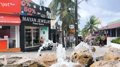 5th Avenue - Playa del Carmen - Quintana Roo - 4K - Walking Tour - Part 1