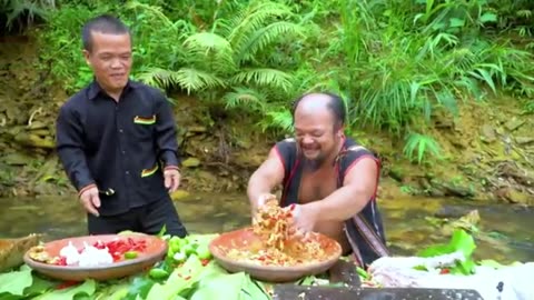Cooking Crocodile Meat in the Wild 🐊🍀 | Part 2