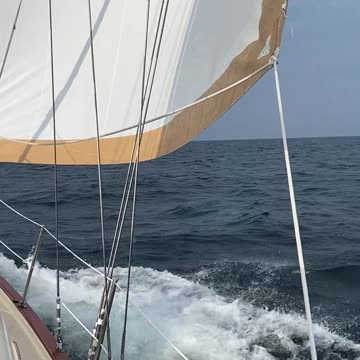 Grand Sailing on Green Bay, June ‘25 #lakecruise #greatlakes #sailing #lakemichigan