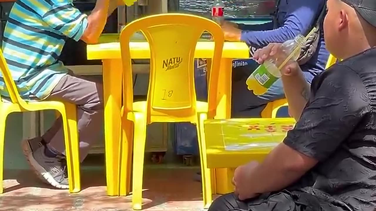 GHOST CHAIR 😂😂😂😂😂