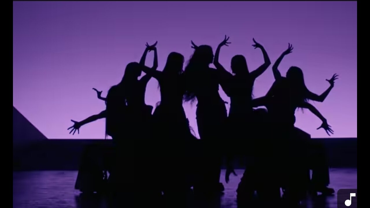 JISO0 - 'earthquake' DANCE PERFORMANCE VIDEO