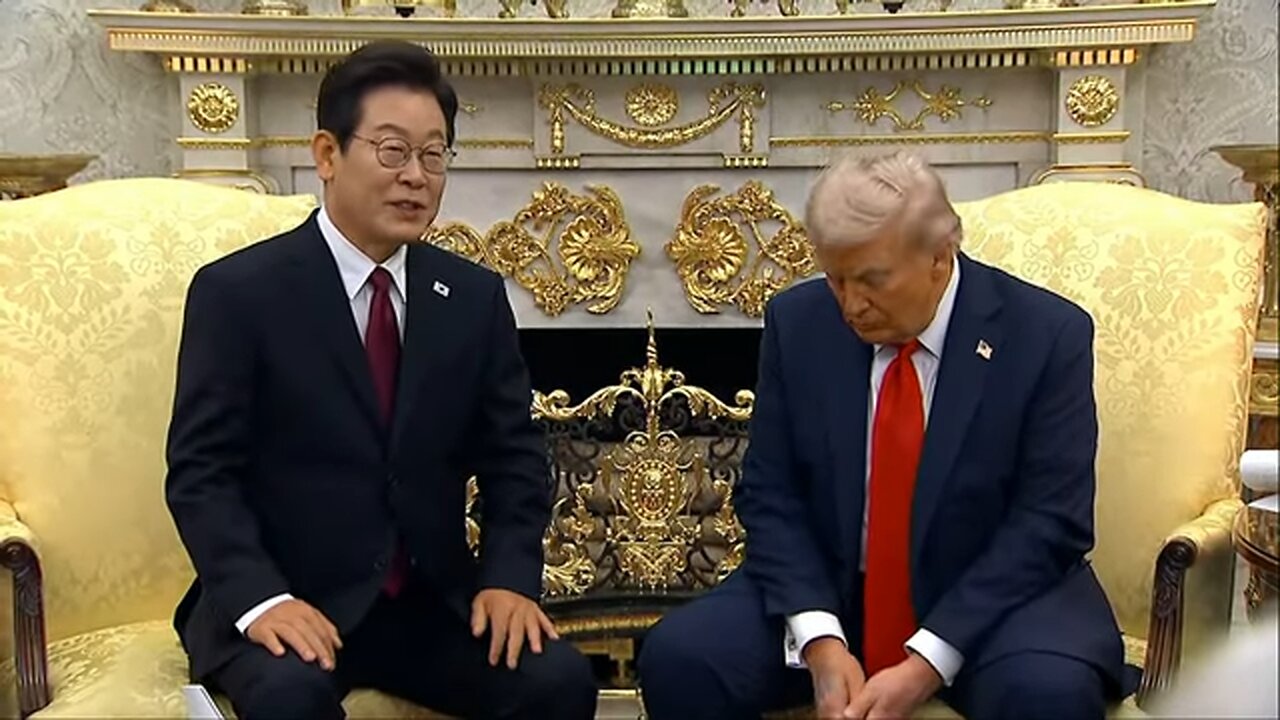 Trump holds meeting with South Korean president in Oval Office