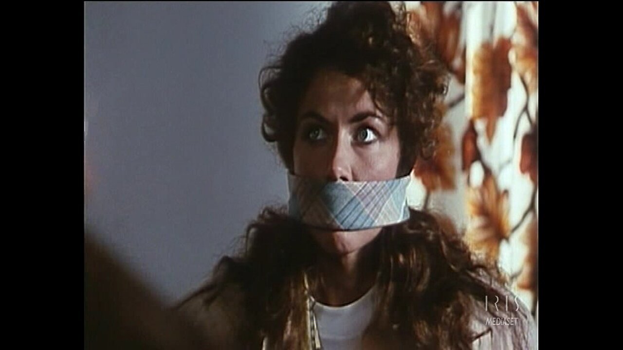 Mal dAfrica (gagged)