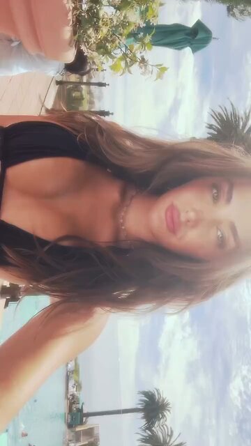 #tiktoktrend #trend #outdoors #ocean #StarsEverywhere #tiktok #foryou#dance #vannda #cutegirl#remix