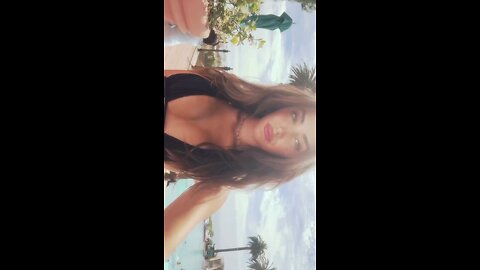 #tiktoktrend #trend #outdoors #ocean #StarsEverywhere #tiktok #foryou#dance #vannda #cutegirl#remix