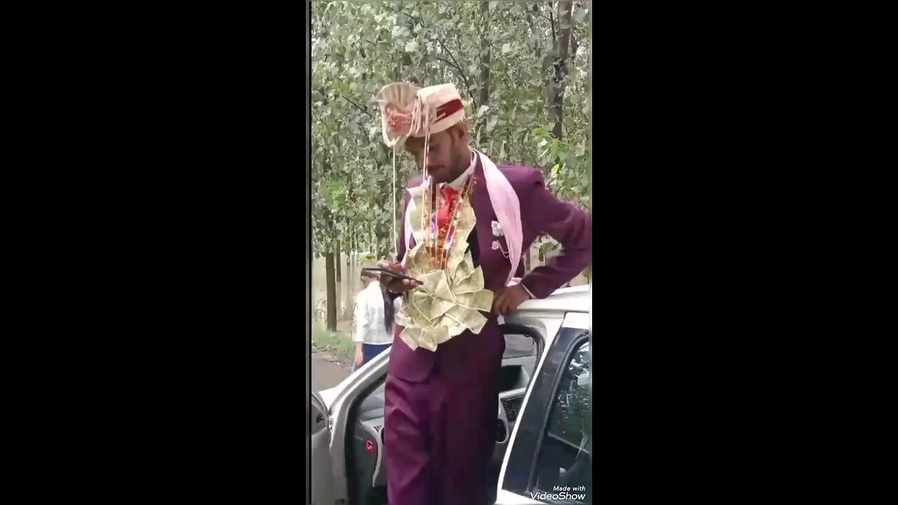 Mere Dosti Shaadi Ke Din😂