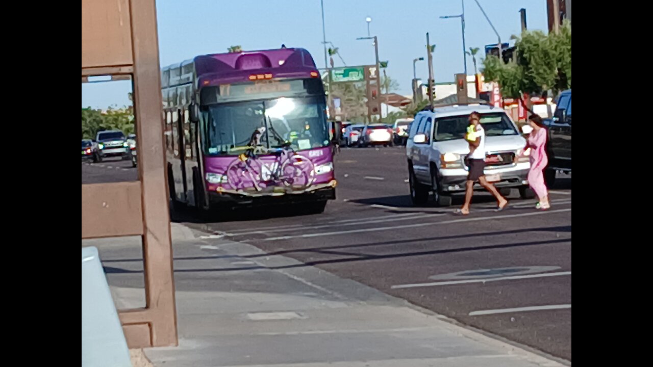 Valley Metro 2020 New Flyer XN40 #6851