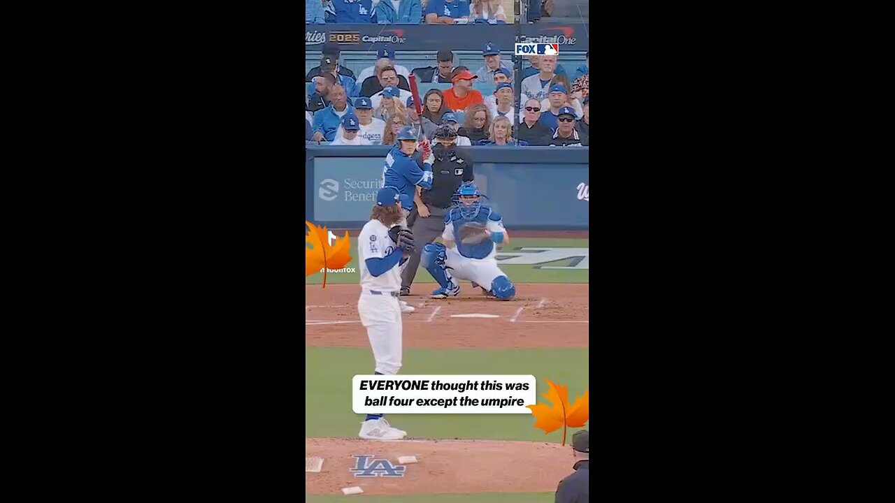 The Blue Jays did NOT like this call #MLB #mlbplayoffs #WorldSeries #dodgers #bluejays