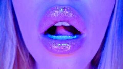 4K ASMR 1 Hour Of Kisses