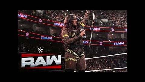 Naomi makes shocking pregnancy announcement FULL SEGMENT Raw highlights, Aug. 18, 2025