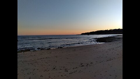 The sleeping cave at bigot bay beach