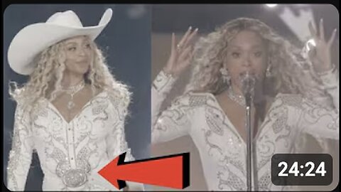 "Beyonce's Unconventional Christmas Celebration!"