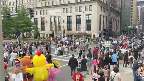 LIVE: “No Kings” Protest in Chicago
