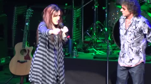 Starship feat. Mickey Thomas - Nothings Gonna Stop Us Now = American Music Lancaster 2013