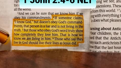 Those who say they live in God should live their lives as Jesus did.