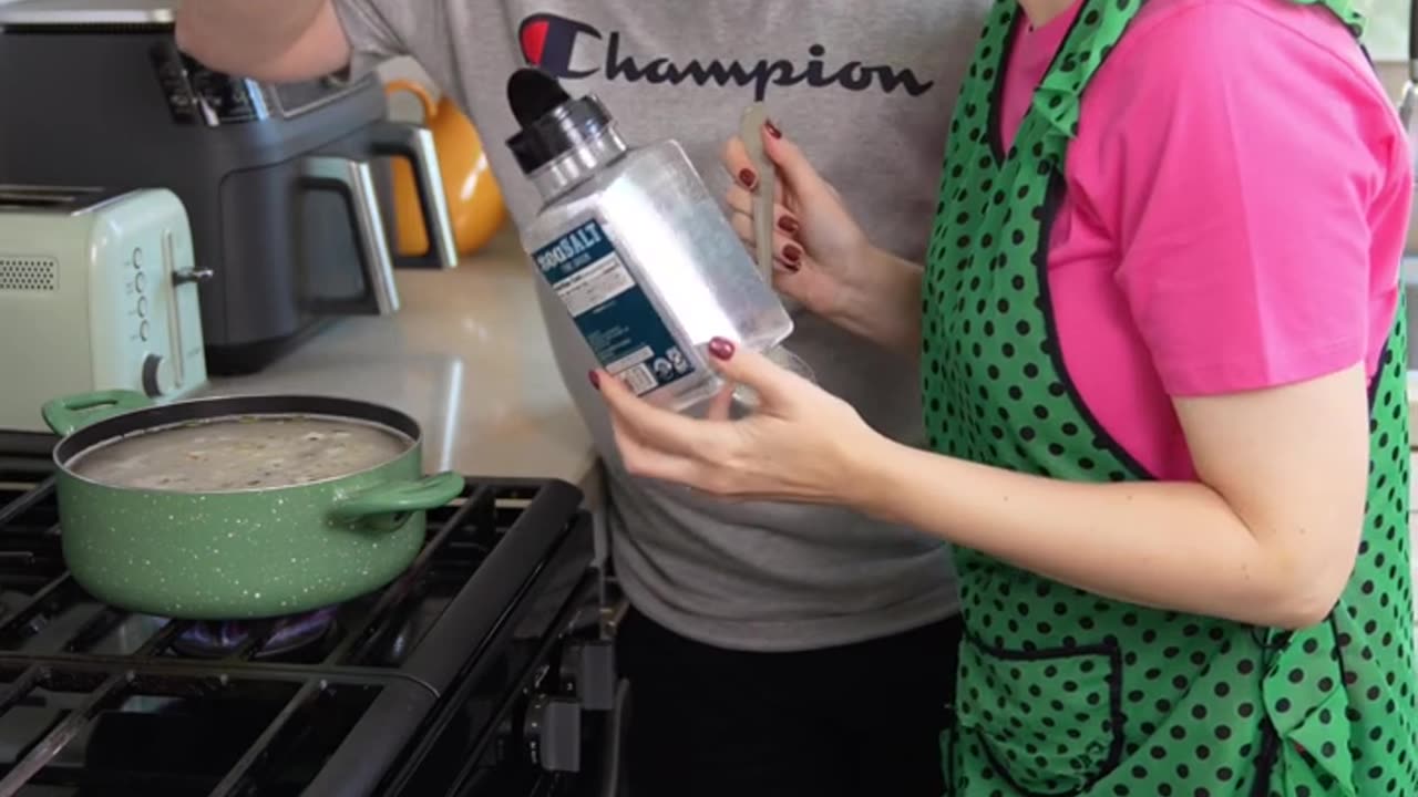 Cooking wow Sant spoon 🥄 and 🔥