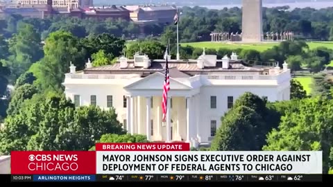 Mayor signs executive order to safeguard Chicago residents from federal immigration crackdown