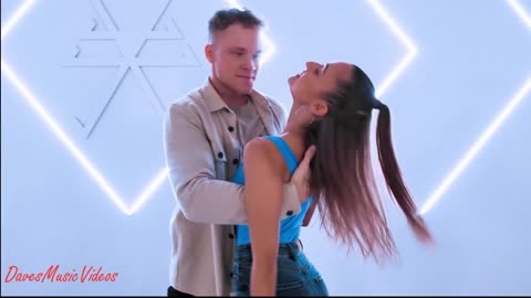 Sophie Ellis-Bextor. Until the Stars Collide